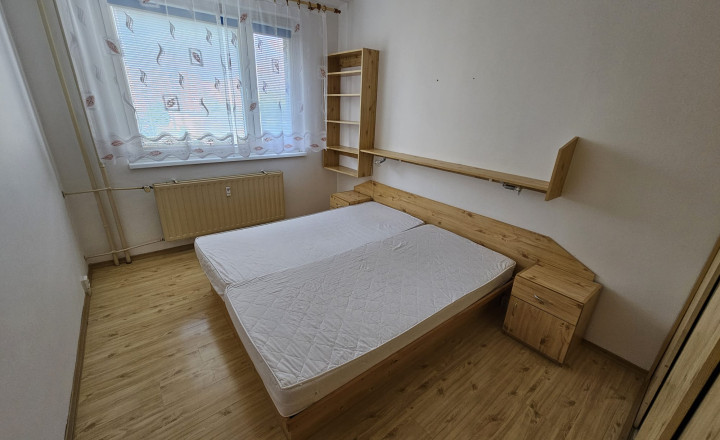Prenájom bytu 4+1 s loggiou na sídlisku Západ, Spišská Nová Ves - fotografia 11