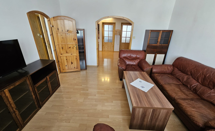 Prenájom bytu 4+1 s loggiou na sídlisku Západ, Spišská Nová Ves - fotografia 14