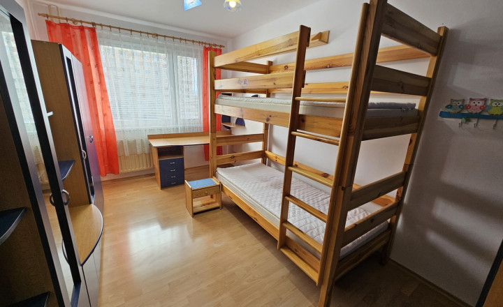 Prenájom bytu 4+1 s loggiou na sídlisku Západ, Spišská Nová Ves - fotografia 17