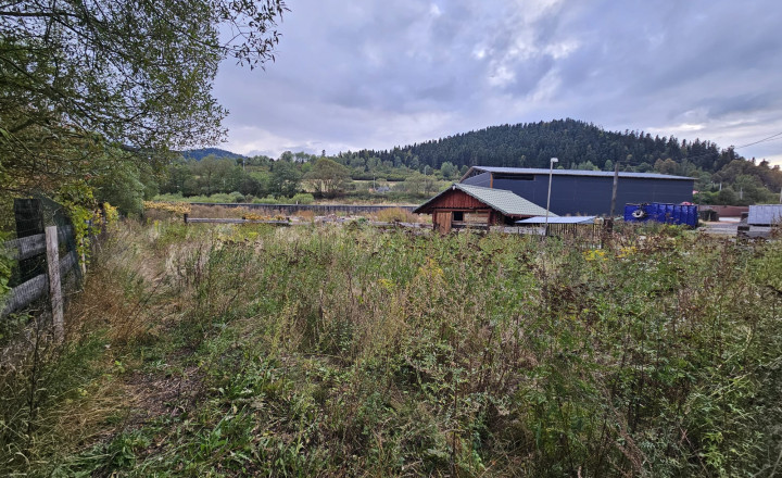 Pozemok v priemyselnej časti obce Nálepkovo, okres Gelnica - fotografia 17