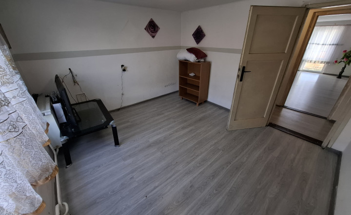 Rodinný dom na okraji mesta Krompachy s veľkou záhradou - fotografia 28