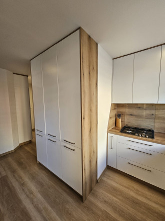Moderný 3-izbový byt s balkónom po kompletnej rekonštrukcii - sídlisko Mier, Spišská Nová Ves - fotografia 3