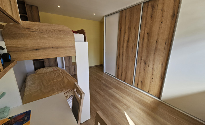 Moderný 3-izbový byt s balkónom po kompletnej rekonštrukcii - sídlisko Mier, Spišská Nová Ves - fotografia 29