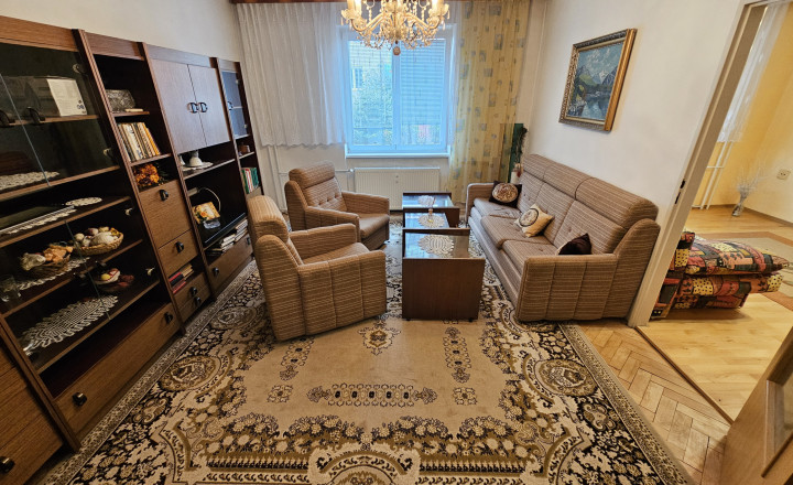 3-izbový byt v centre Spišskej Novej Vsi – 70 m², 3 pivnice – 10 m² - fotografia 18