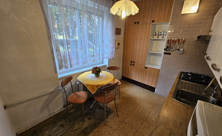 3-izbový byt v centre Spišskej Novej Vsi – 70 m², 3 pivnice – 10 m² - fotografia 3
