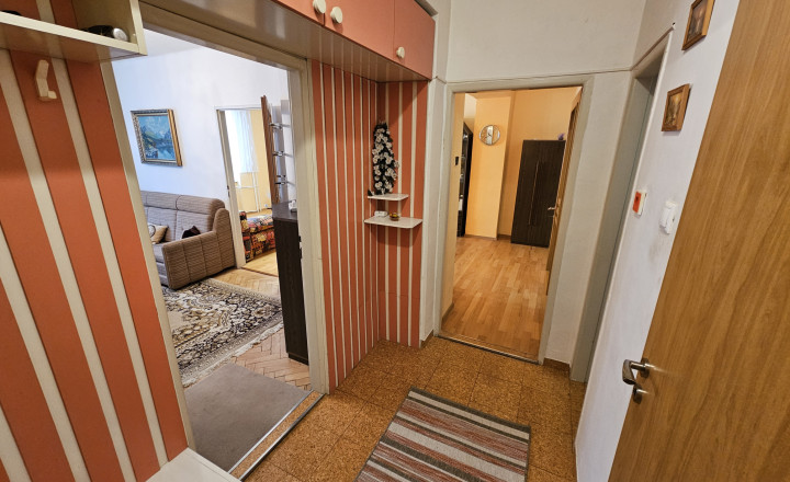 3-izbový byt v centre Spišskej Novej Vsi – 70 m², 3 pivnice – 10 m² - fotografia 9