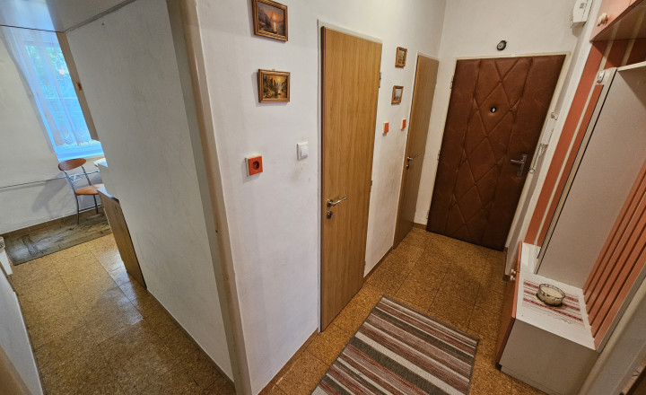 3-izbový byt v centre Spišskej Novej Vsi – 70 m², 3 pivnice – 10 m² - fotografia 8