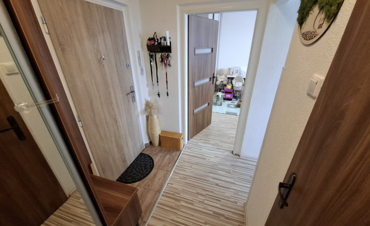 2-izbový byt s loggiou na sídlisku Tarča – Topoľová ulica - fotografia 32