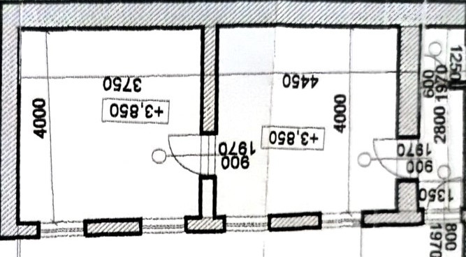 Kancelárske priestory priamo na námestí – 38 m² - fotografia 12