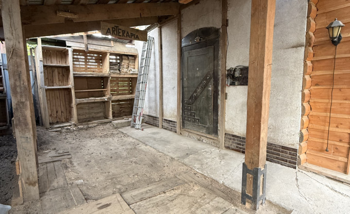 Rodinný domček s ďalšou samostatnou bytovou jednotkou - fotografia 19
