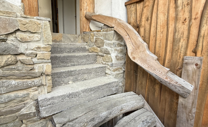 Rodinný domček s ďalšou samostatnou bytovou jednotkou - fotografia 22