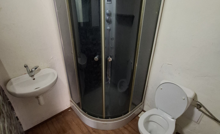 Rodinný domček s rôznym využitím - Letanovce - fotografia 19