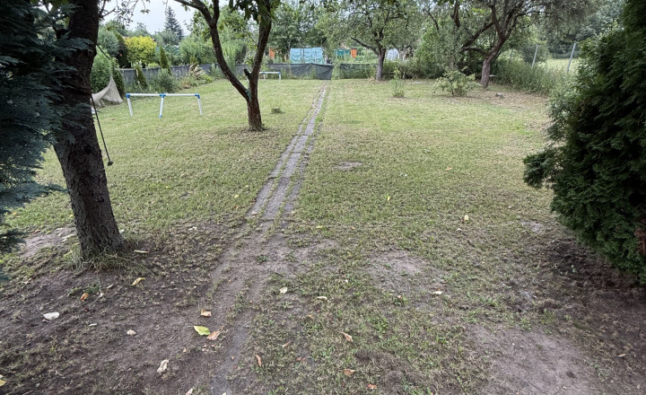 Záhrada v záhradkárskej osade Na Líške, Sp. Nová Ves - fotografia 5