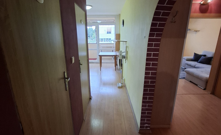 3-izbový byt s loggiou na sídlisku Západ 1, Strojnícka ulica - fotografia 12