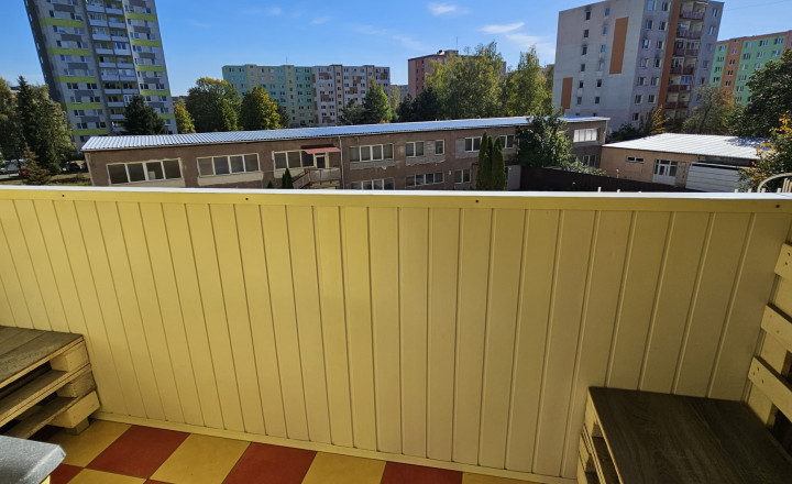 Moderný 3-izbový byt s balkónom po kompletnej rekonštrukcii - sídlisko Mier, Spišská Nová Ves - fotografia 21
