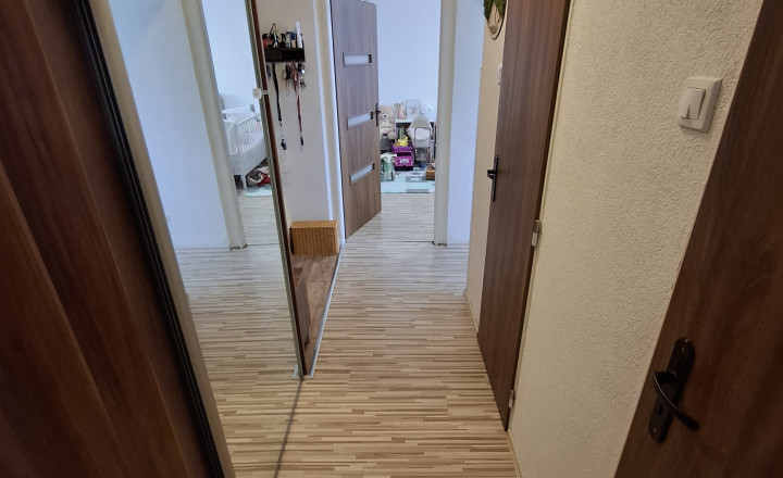 2-izbový byt s loggiou na sídlisku Tarča – Topoľová ulica - fotografia 31