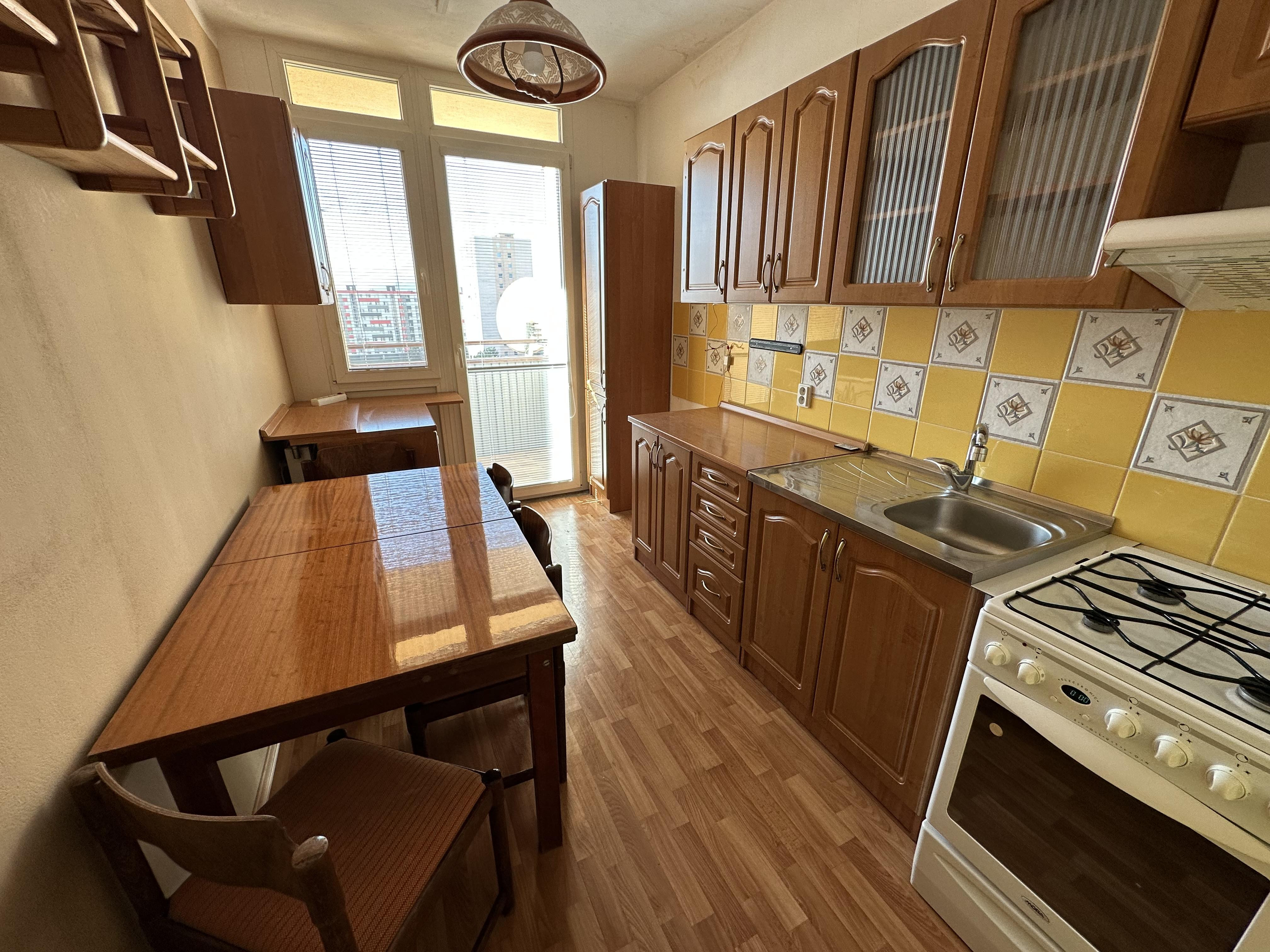 Byt 3+1 s loggiou sídl. Západ 1, Sp. Nová Ves