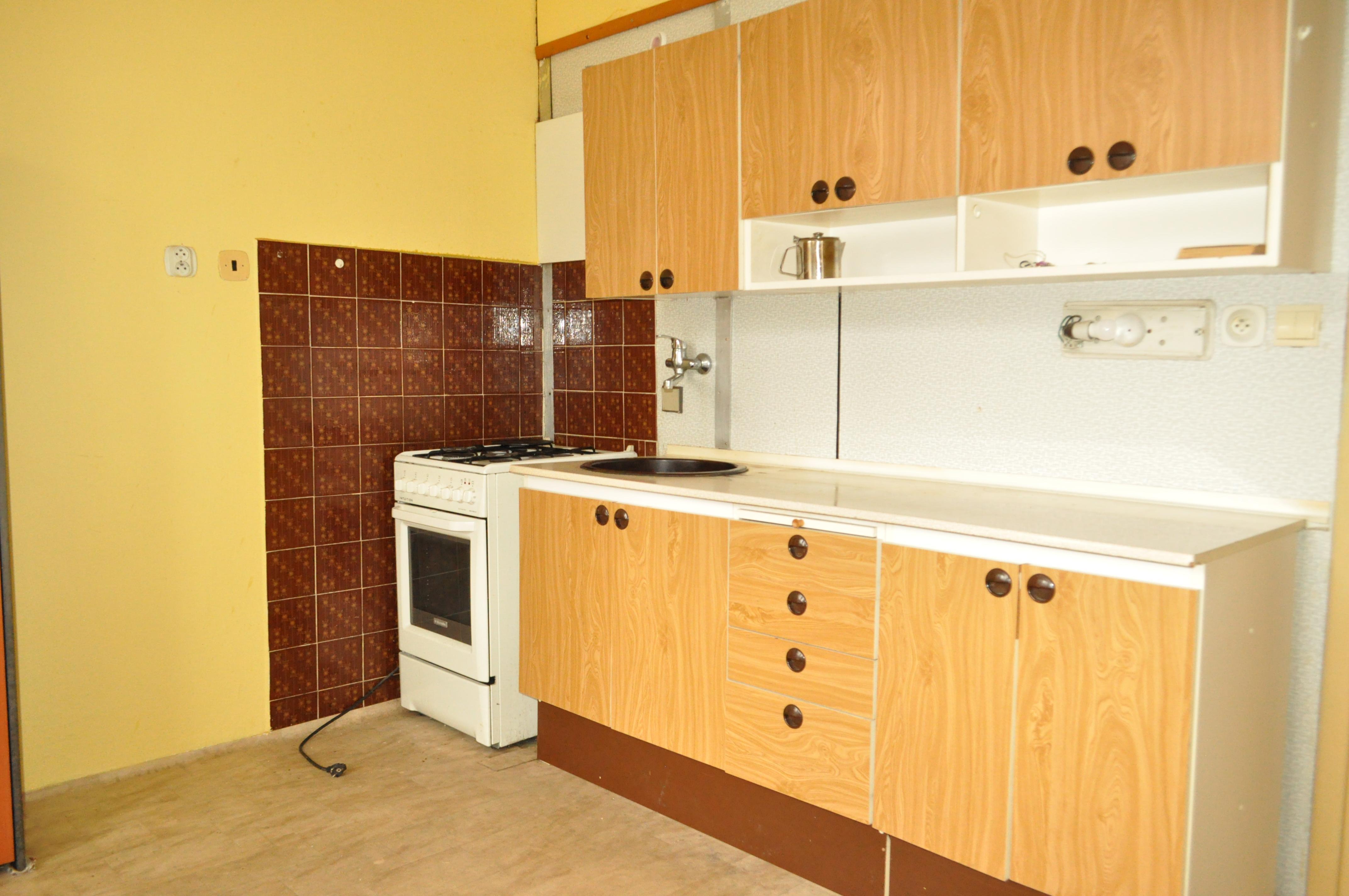 Byt 2+1 s loggiou, centrum Spišská Nová Ves