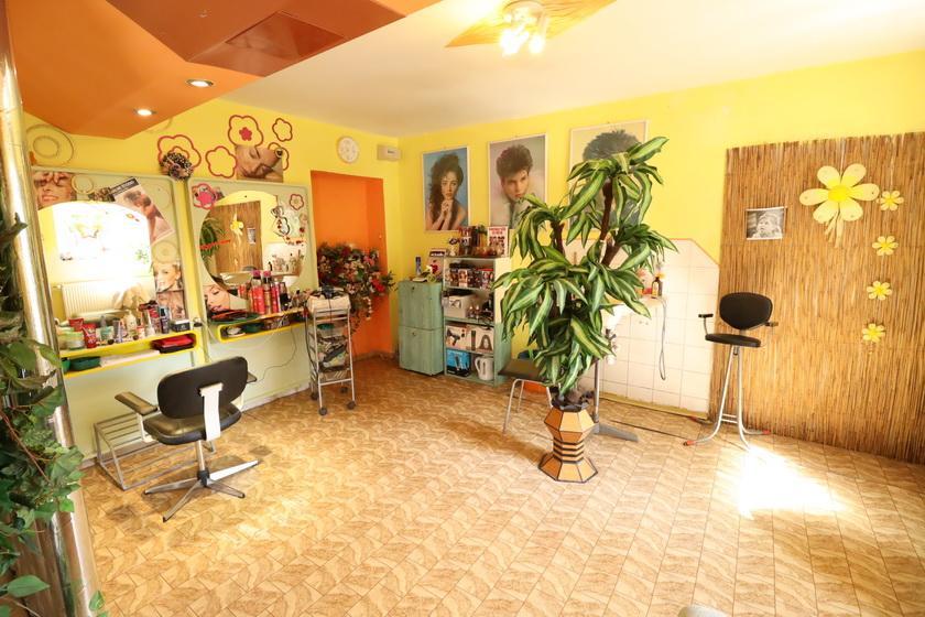 Kaderníctvo - priestor služby v obci Markušovce, okres Sp. Nová Ves