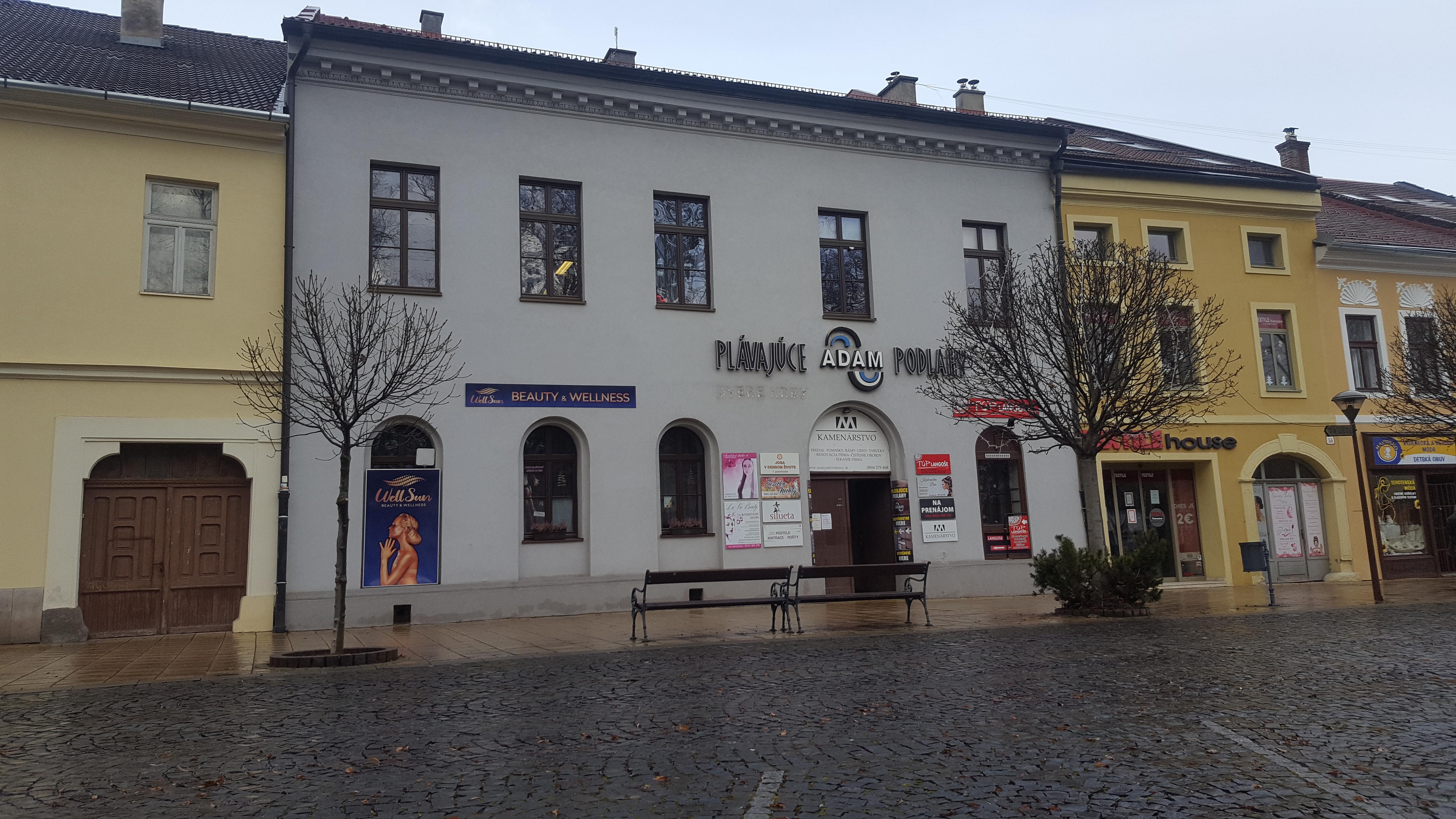 Prenájom komerčných nebytových priestorov v centre SNV