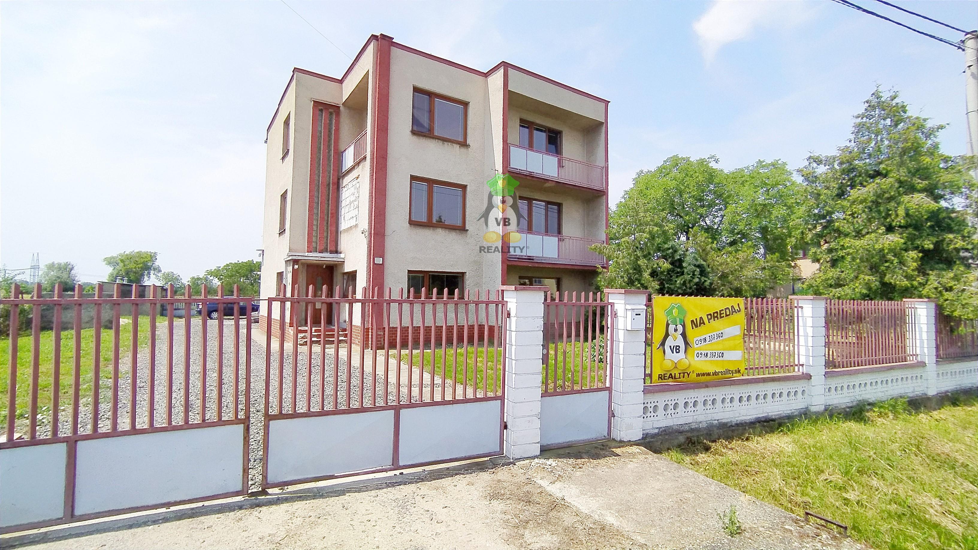 VÝRAZNE ZNÍŽENÁ CENA -Veľkorysý 5. izbový dom, Žbince