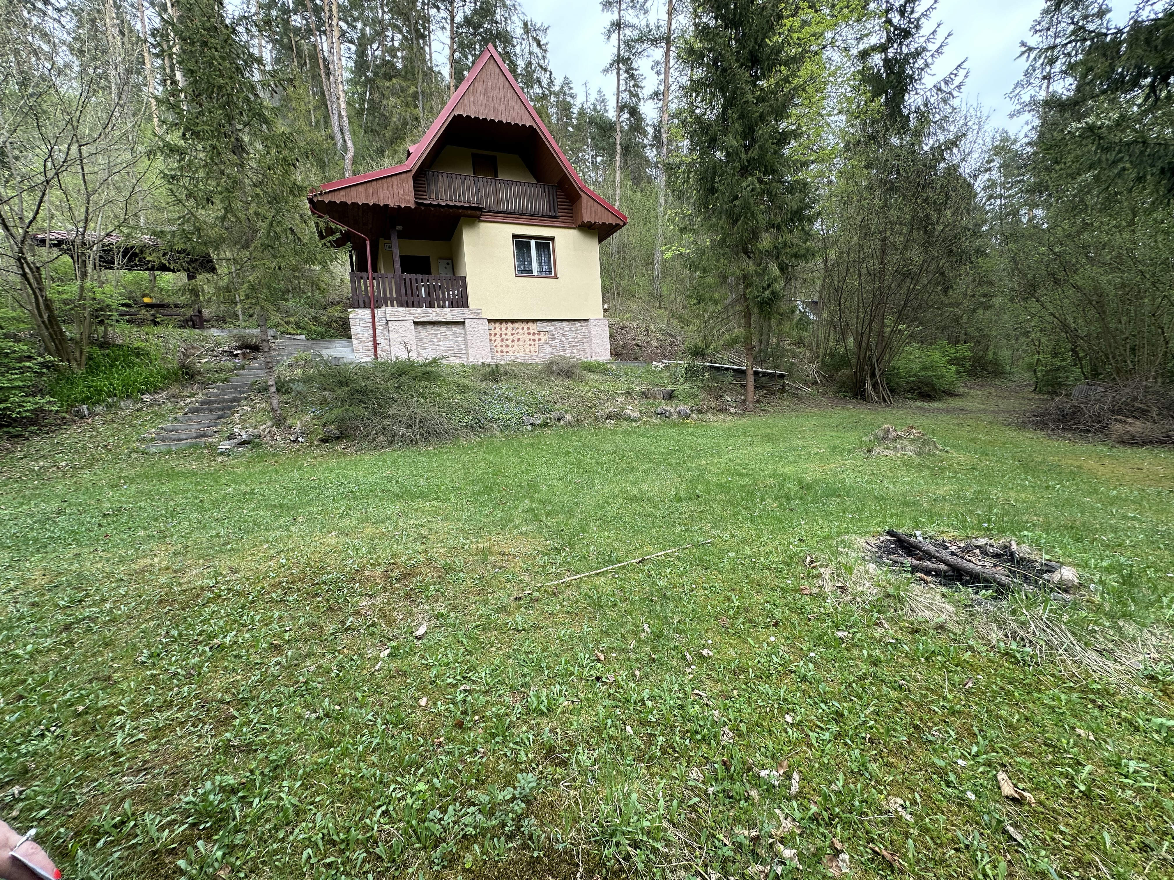 Chata s pozemkom na Čingove, okr. Sp. Nová Ves