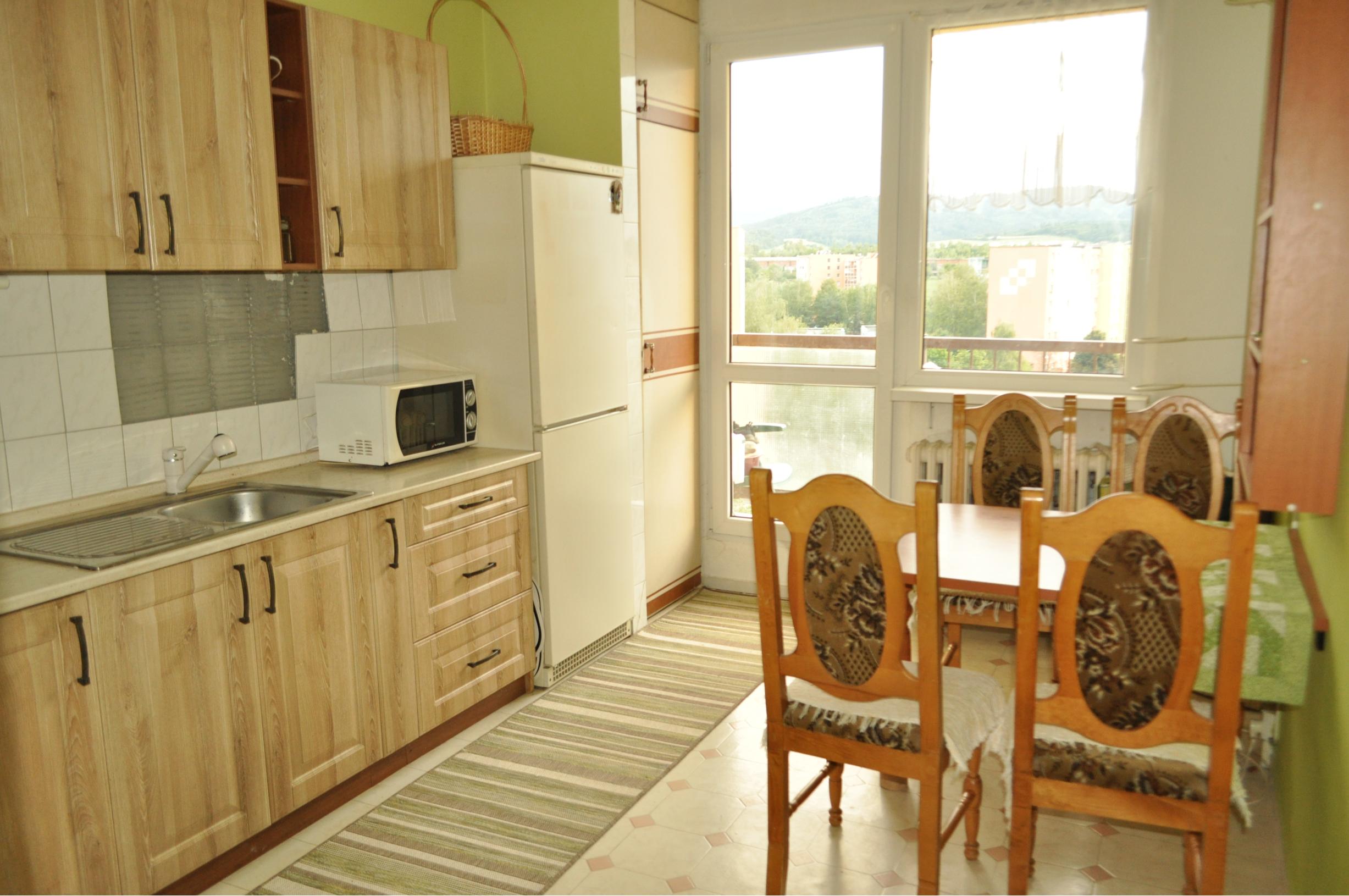 Byt 3+1 s loggiou, sídl. Mier, Sp.Nová Ves