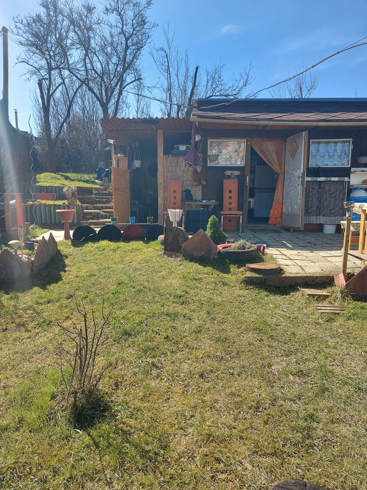 Záhradka s chatkou na sídl. Mier, Sp. Nová Ves