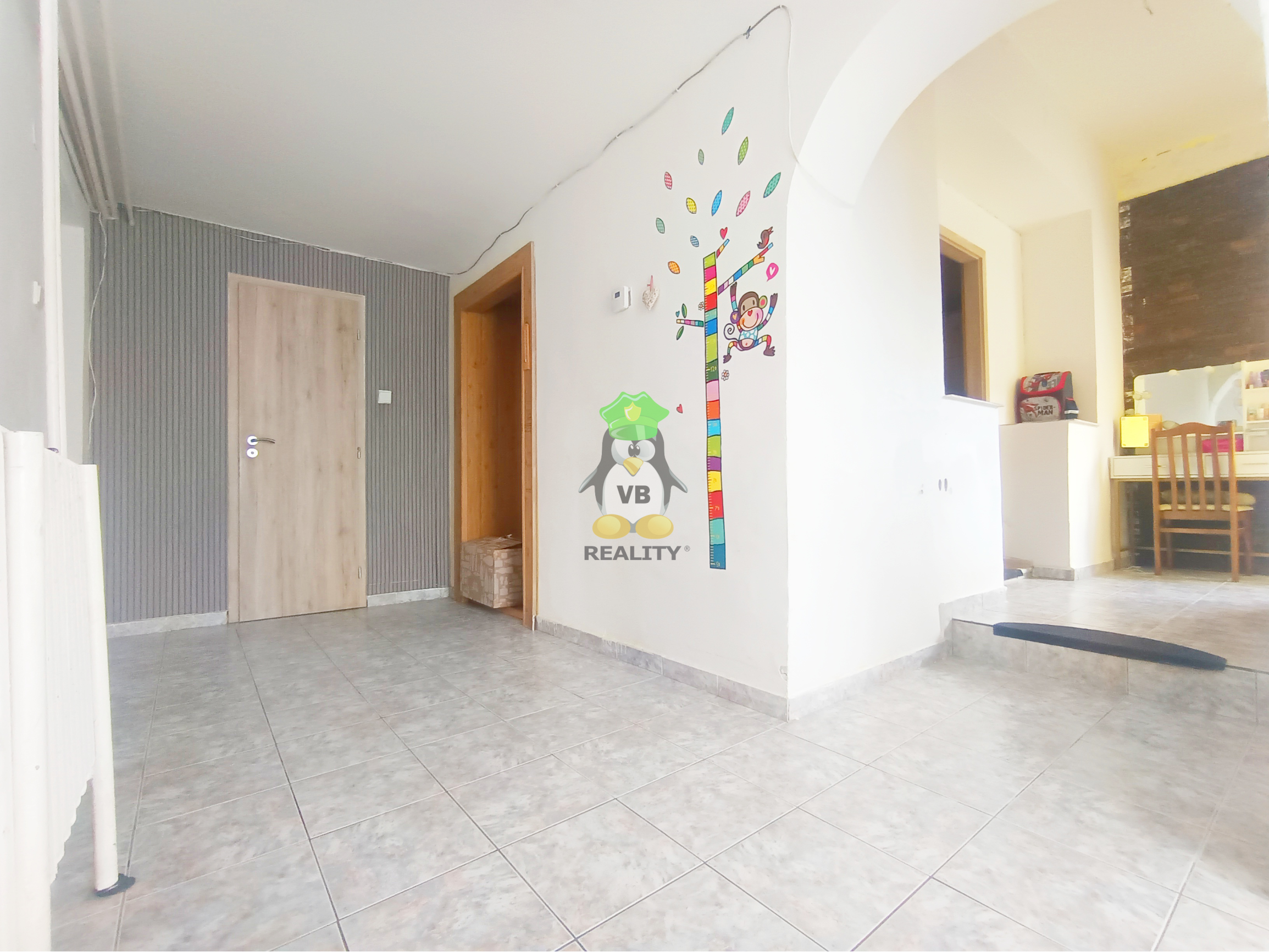 Poschodový rodinný dom v obci Senné, 13 km od Michaloviec