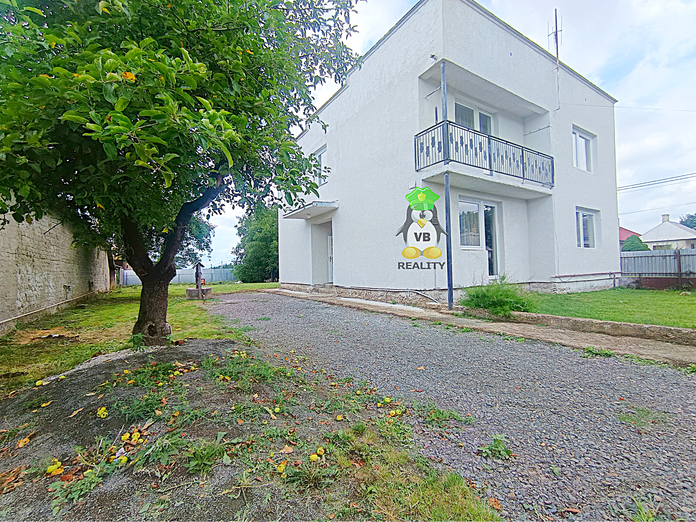 6. izbový veľký dom pre veľkú rodinu, 800 m2, 16 km od Michaloviec