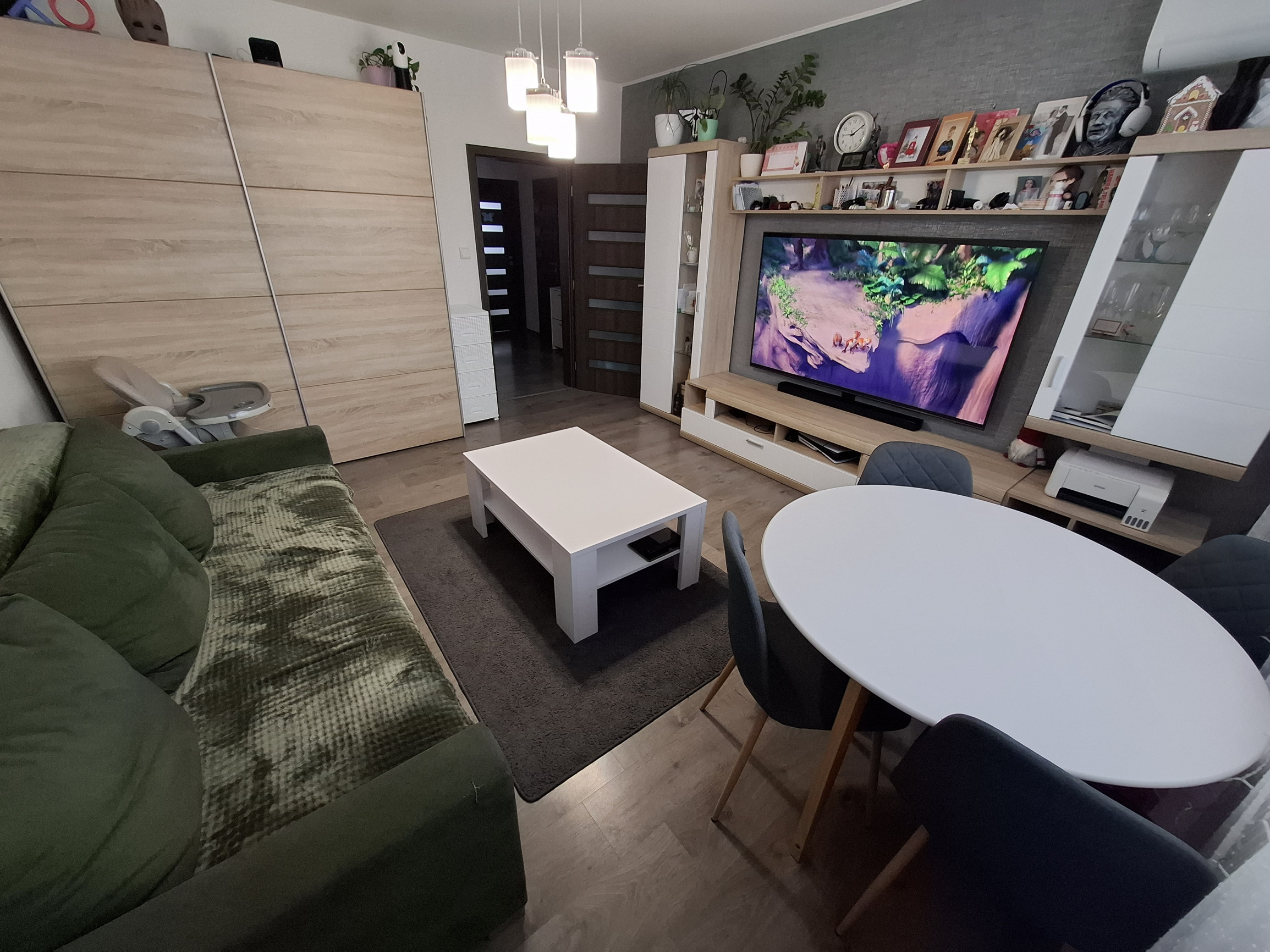 prerobený 3-izbový byt s loggiou na sídlisku Západ 1